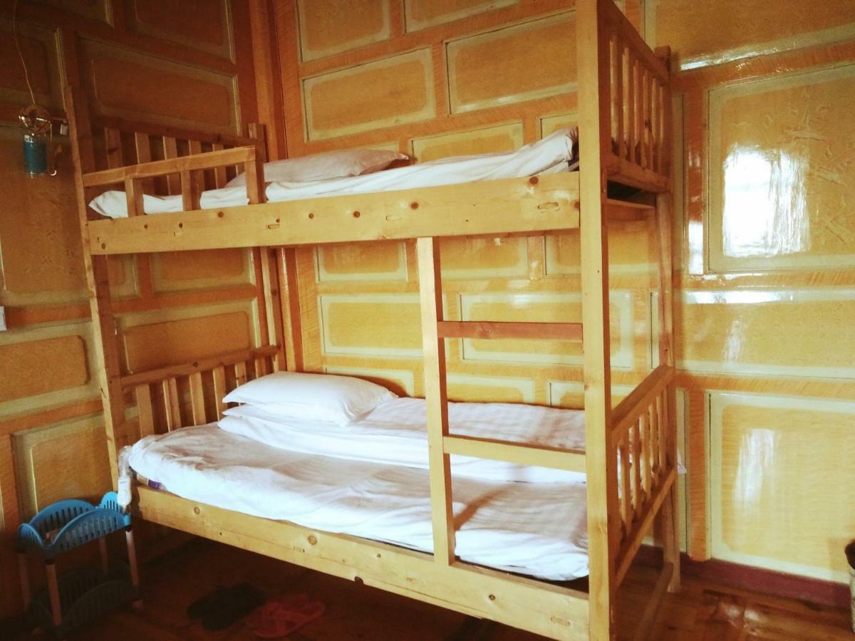 Zishuo Zihua Guest House Daocheng Exterior photo
